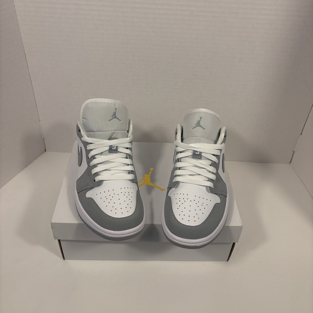 Jordan 1 Low Wolf Grey White Aluminum DC0774-105 Womens Size 9 Sneaker